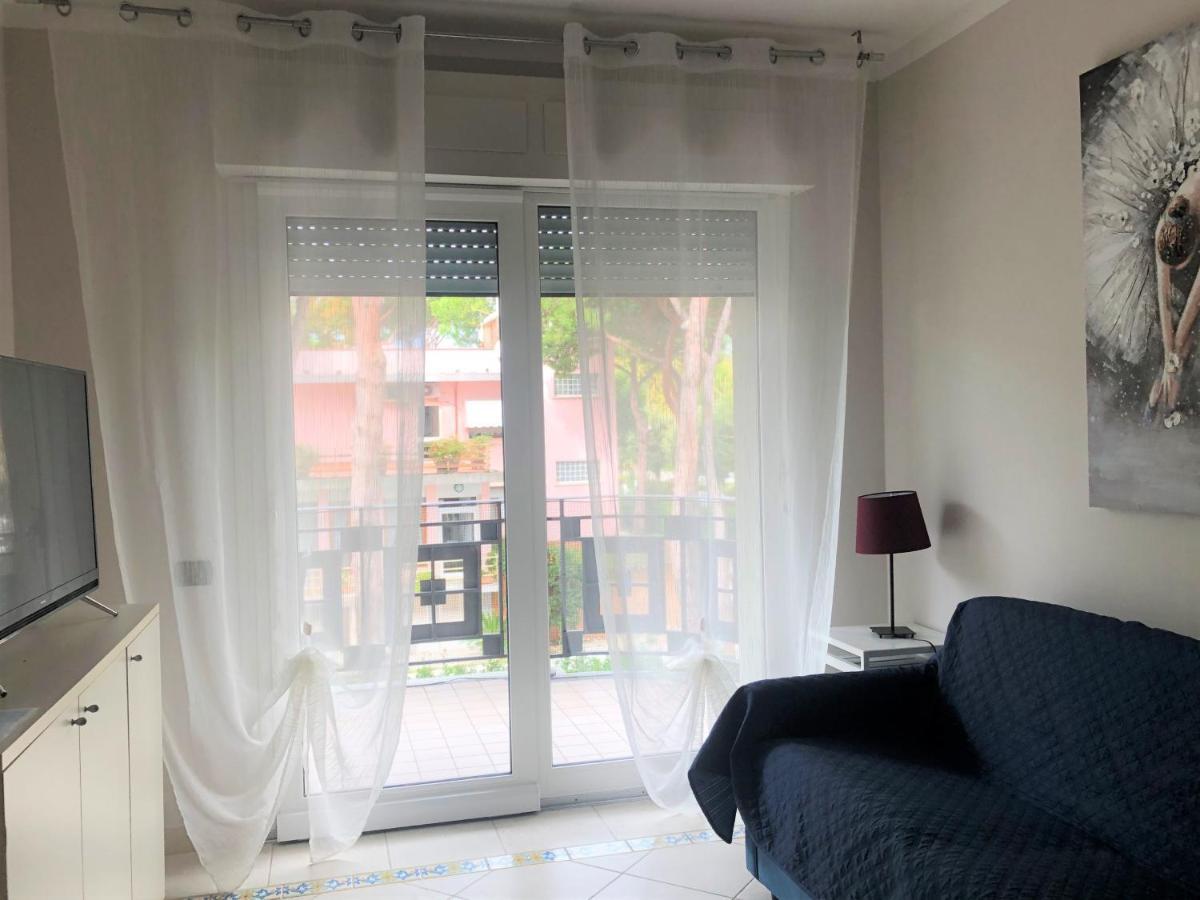 Michelangelo Rta Aparthotel Cinquale Bagian luar foto